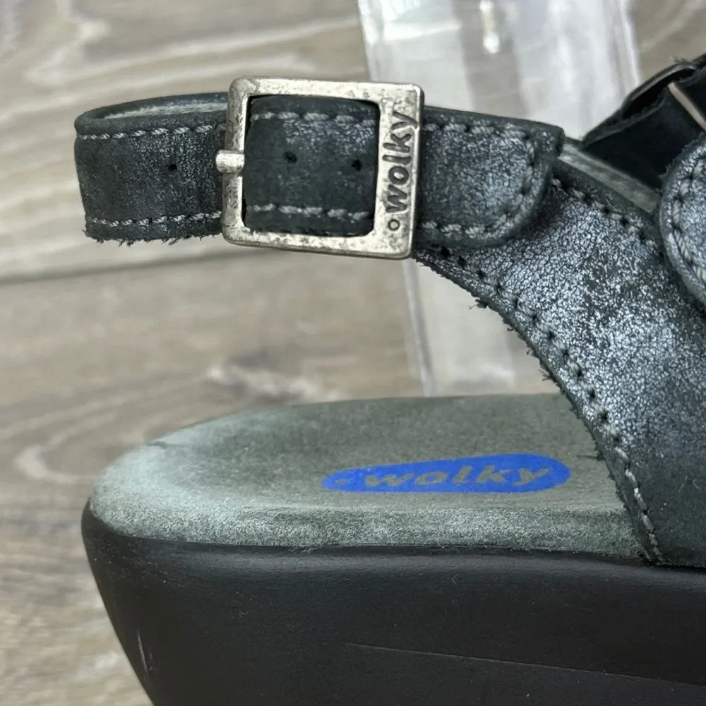 Wolky Fria Women’s Sz 9/EU 39 Black Crackled Leather Slingback Hook & Loop Shoe